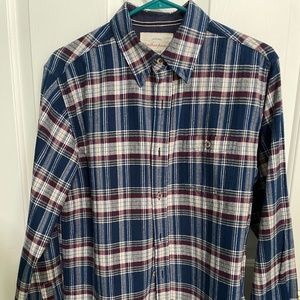 Men's long sleeve shirt